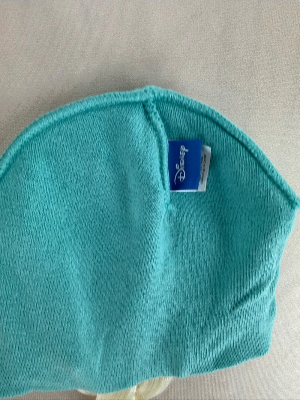 Disney Frozen Anna & Elsa Braid Beanie Hat Set